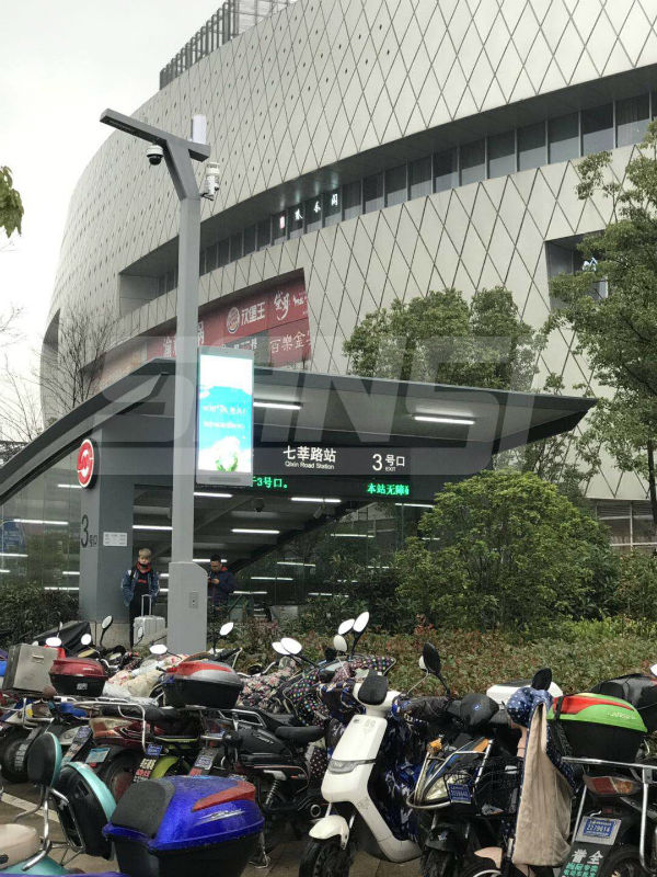 上海莘莊商（shāng）務區智（zhì）慧路燈
