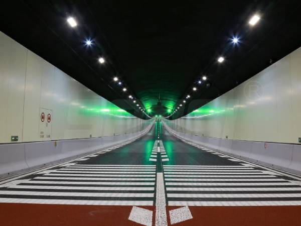 上海,銀都路,越江（jiāng）隧道,隧道照明,照明（míng）案（àn）例