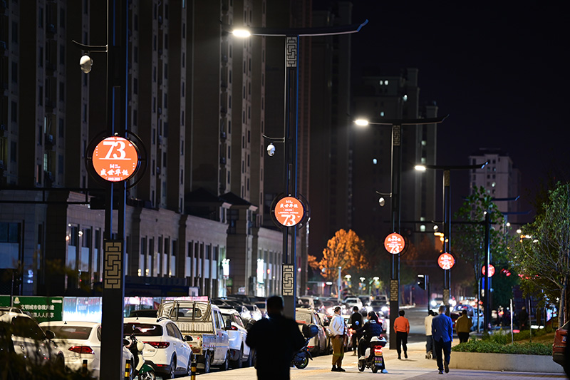 智慧燈杆,智慧路燈