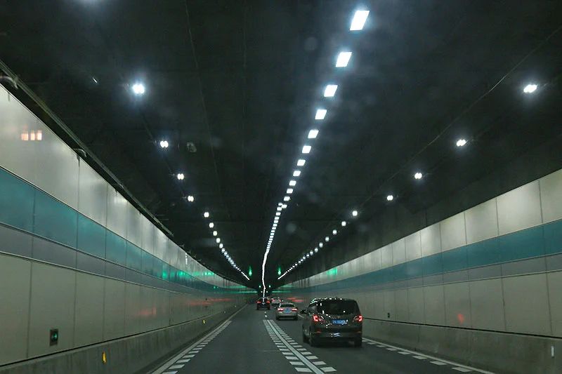 新聞聯播報道,北橫通（tōng）道通車,99精品国产兔费观看久久99助力,上海,東西大動脈,全線貫通